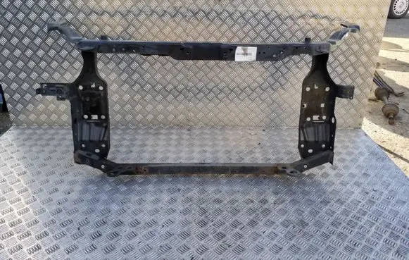 Nissan Qashqai Radiator support slam panel