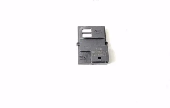 Jaguar XE Sensor BJ3218D693BA