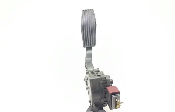 Opel Vectra C Accelerator throttle pedal 9186724 6PV00832200
