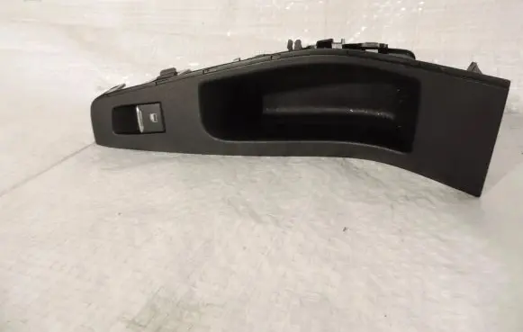 Ford Fiesta Quarter vent window switch H1BT-14529-AA