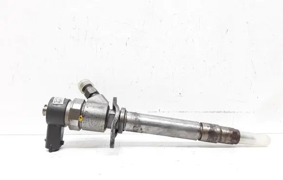 Volvo XC90 Fuel injector 8658352 0445110078