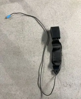 Porsche Taycan 9J1 Rear seatbelt buckle 640998800