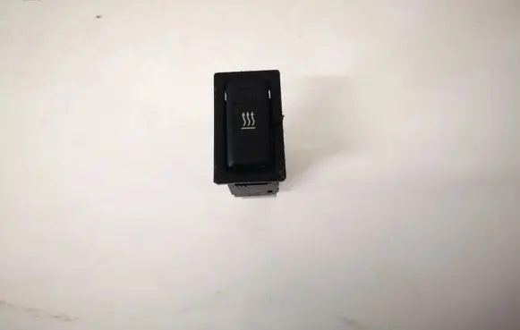 Toyota Avensis T250 Windscreen/window heater switch 153337 153261