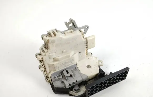 Porsche Panamera (970) Front door lock 8J1837016D