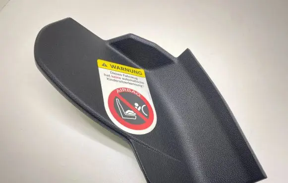 Mercedes-Benz A W169 Dashboard side end trim A1696800278 1005519