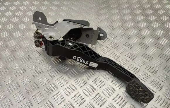 Mazda 3 Brake pedal