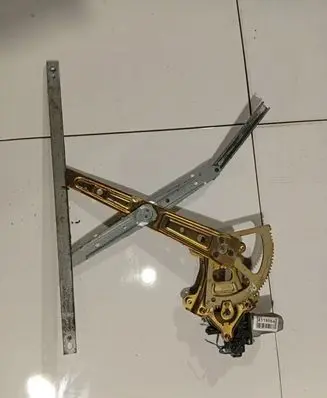 Subaru B9 Tribeca Sliding door window regulator with motor