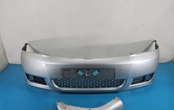 Toyota Corolla Verso E121 Front bumper IMPRK1534374