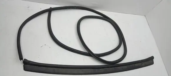 BMW 7 F01 F02 F03 F04 Engine compartment rubber 7019775