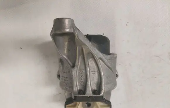 Audi A4 S4 B9 Engine mount bracket 8W0199371BN