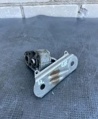 Porsche Panamera (971) Muffler mount bracket/holder 971253246