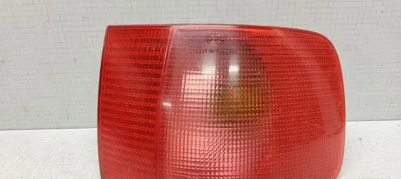 Audi A6 S6 C4 4A Rear/tail lights 4A9945096 4A0945568