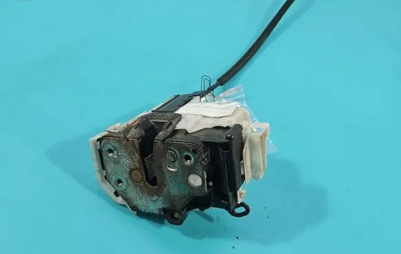Peugeot Bipper Front door lock 1354745080 IMPRK1574392