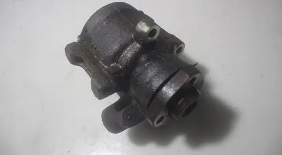 Volkswagen Polo III 6N 6N2 6NF Power steering pump