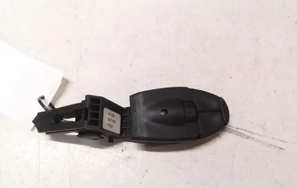 Multifunctional control switch/knob