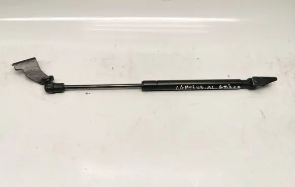 Chevrolet Captiva Tailgate/trunk strut/damper