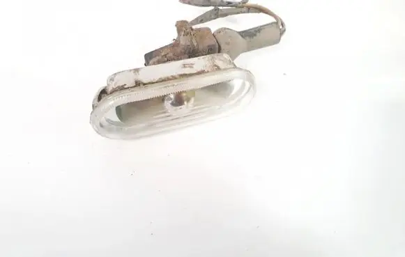 Front fender indicator light