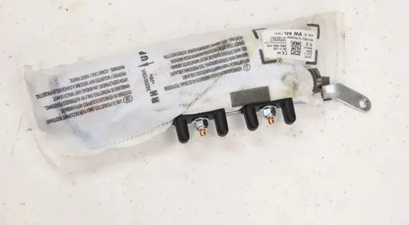 Volkswagen Tiguan Seat airbag 5NN880242D5785442