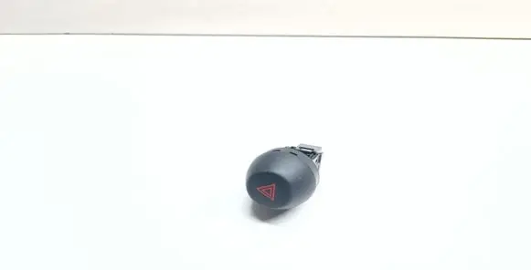 Toyota RAV 4 (XA30) Hazard light switch 15B060