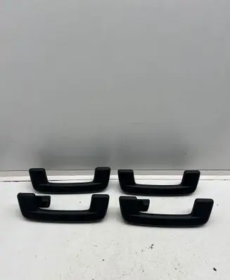 Volkswagen Golf VIII A set of handles for the ceiling 5H0857643B 5H0857607B