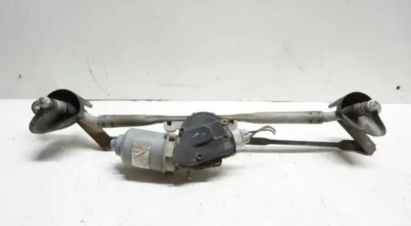 Dodge Caliber Front wiper linkage and motor 05303780AF