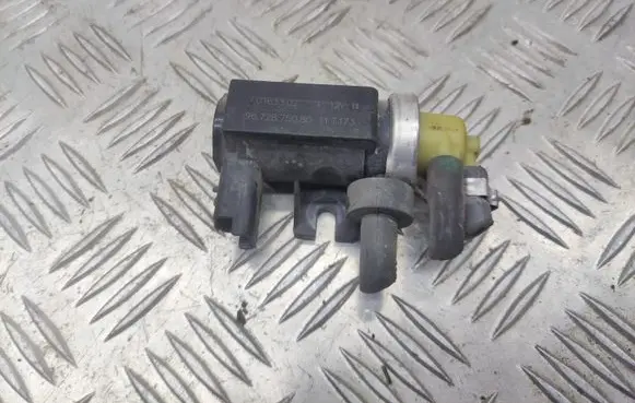 Peugeot 508 Vacuum valve 9672875080