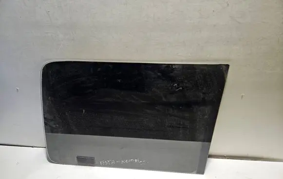 Ford Courier Rear side window 43R000042