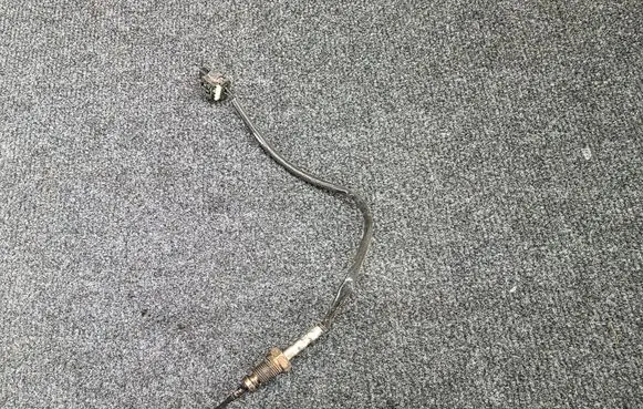 BMW 4 G22 G23 G24 G26 Exhaust gas temperature sensor 8596276