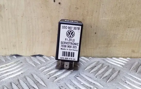 Volkswagen Phaeton Other relay 3D0907307B 7038900325