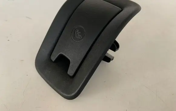 Audi A4 S4 B9 ISOFIX cover 8W0887233A 8W0887233B 8W0887187