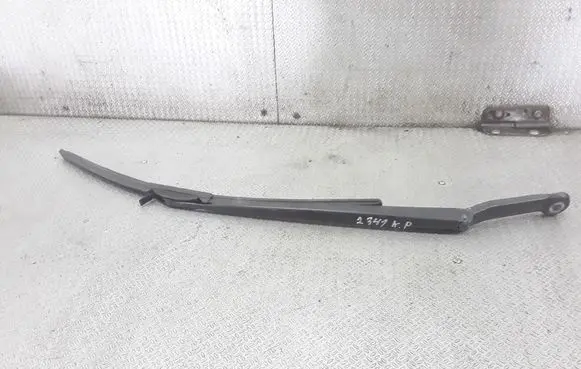 BMW 3 E46 Windshield/front glass wiper blade 