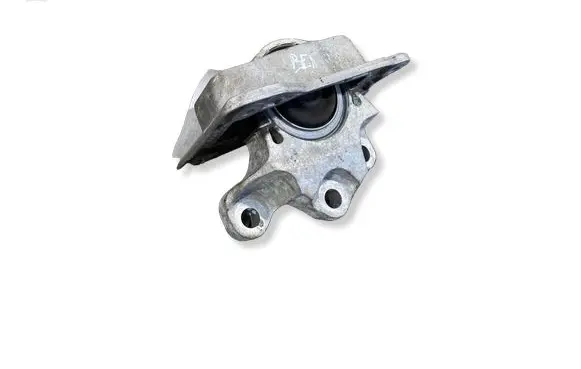 Volvo XC90 Engine mount bracket 31339949