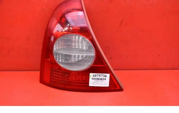 Renault Clio II Rear/tail lights 8200071413