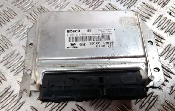 KIA Sorento Engine control unit/module 391004A810 0281011579