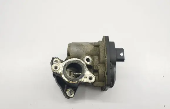 Mercedes-Benz B W246 W242 EGR valve 147104647R H8201143493