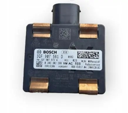 Volkswagen Golf VII Distronic sensor radar 3QF907561D