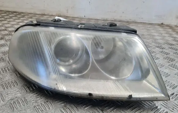 Volkswagen PASSAT B5.5 Headlight/headlamp