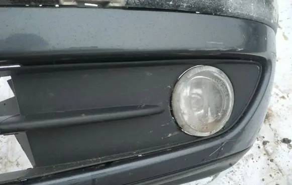 Renault Laguna II Front bumper lower grill