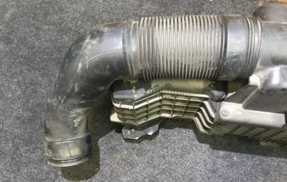 Renault Laguna I Air intake hose/pipe