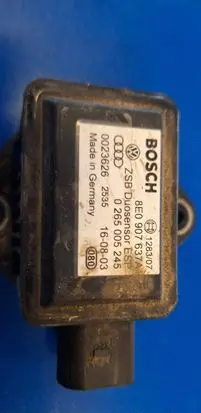 Audi A4 S4 B6 8E 8H ESP acceleration yaw rate sensor 8E0907637A 0265005245 0023626