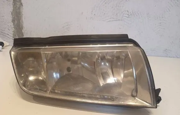 Skoda Fabia Mk1 (6Y) Headlight/headlamp 206229 20A425