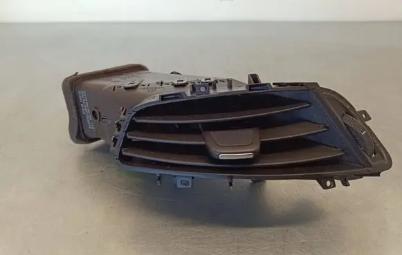 Opel Zafira C Dash center air vent grill 13427381 364719583