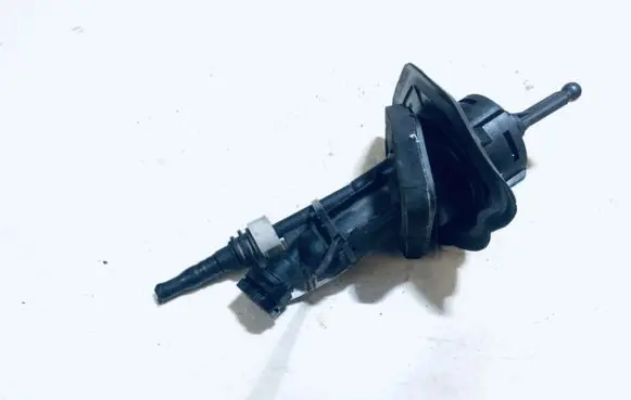 Ford Focus Clutch master cylinder 3m517a543ae 3m51-7a543-ae