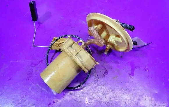 Opel Signum Fuel level sensor 