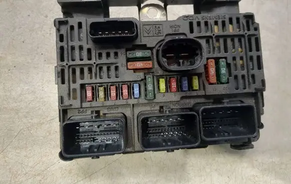 Peugeot Partner BSM Control unit 9656086080 BSML0100 S118983001J