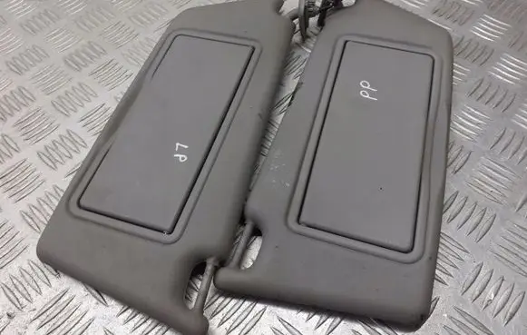 Opel Astra H Sun visor