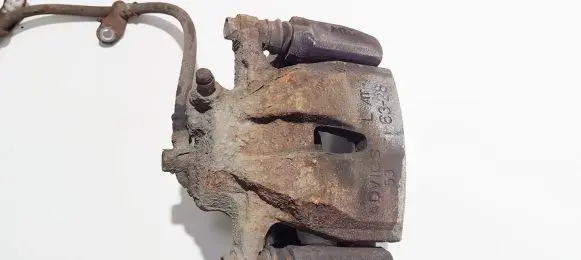 Toyota Auris 150 Front brake caliper 6328 63-28