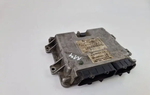 Fiat Panda III Engine control unit/module 51804614 6A03B000A7 2704200713436