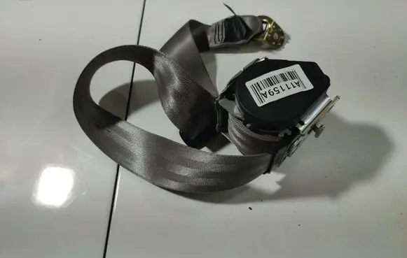 Audi A6 S6 C6 4F Rear seatbelt 4F0857885E