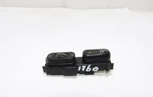 Mercedes-Benz S W220 Other switches/knobs/shifts 2208204610